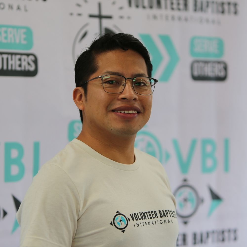 photo of rafael menchu